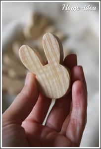 Gałka drewniana jesionowa - króliczek zajączek